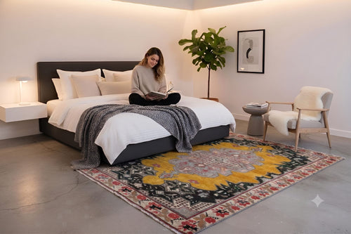 Fiery golden yellow Usak rug - G555