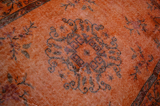 Een oranje handgemaakt vloerkleed: Een stralende toevoeging aan je interieur - Lavinta