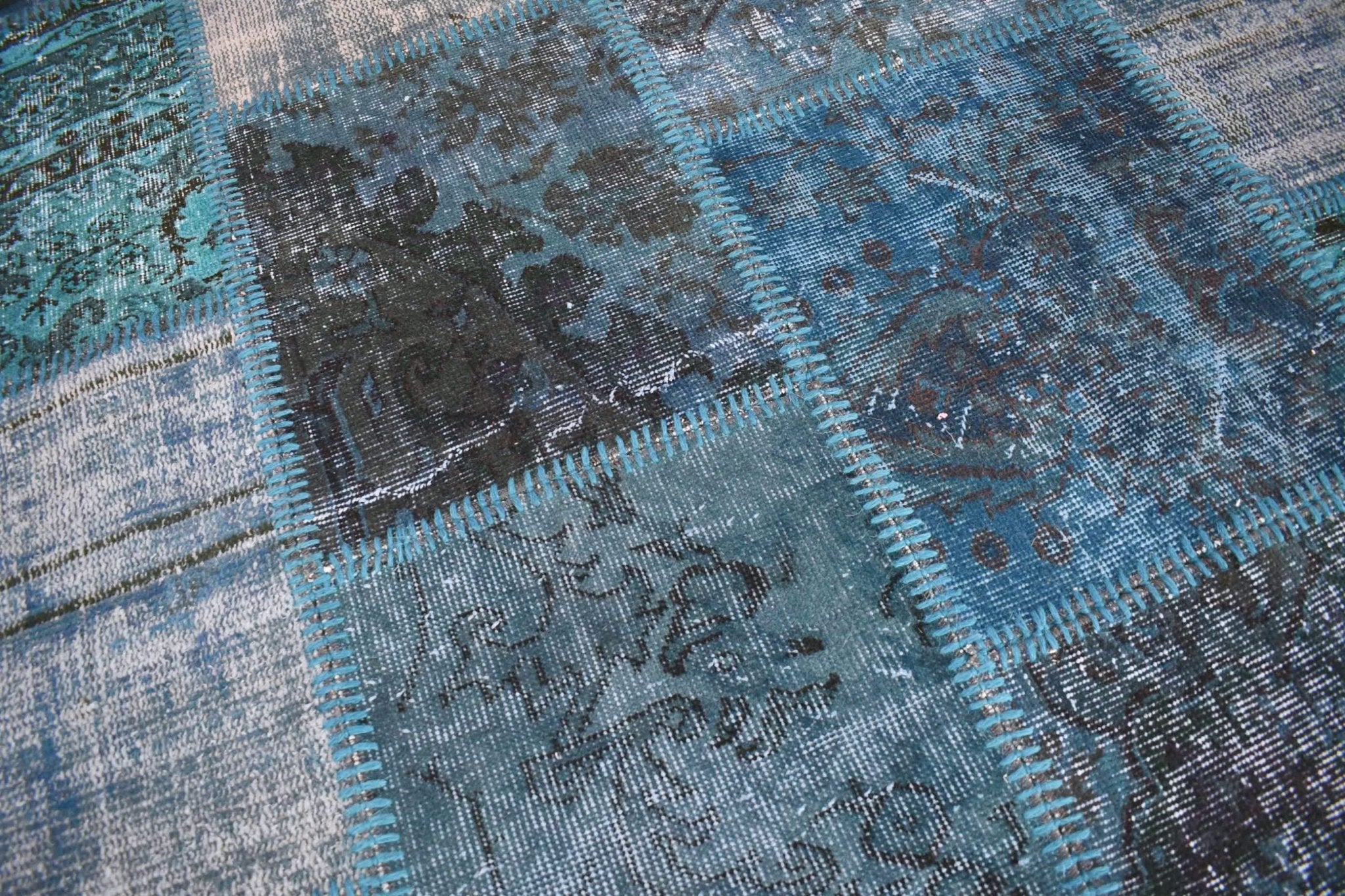 Handmade patchwork rugs: Striking Eye-catchers!