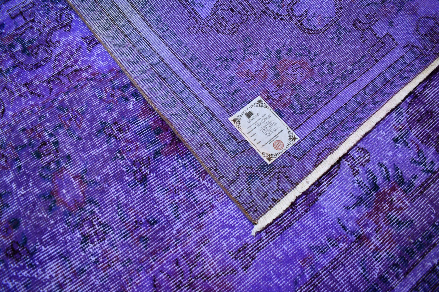 Purple vintage rug - D914