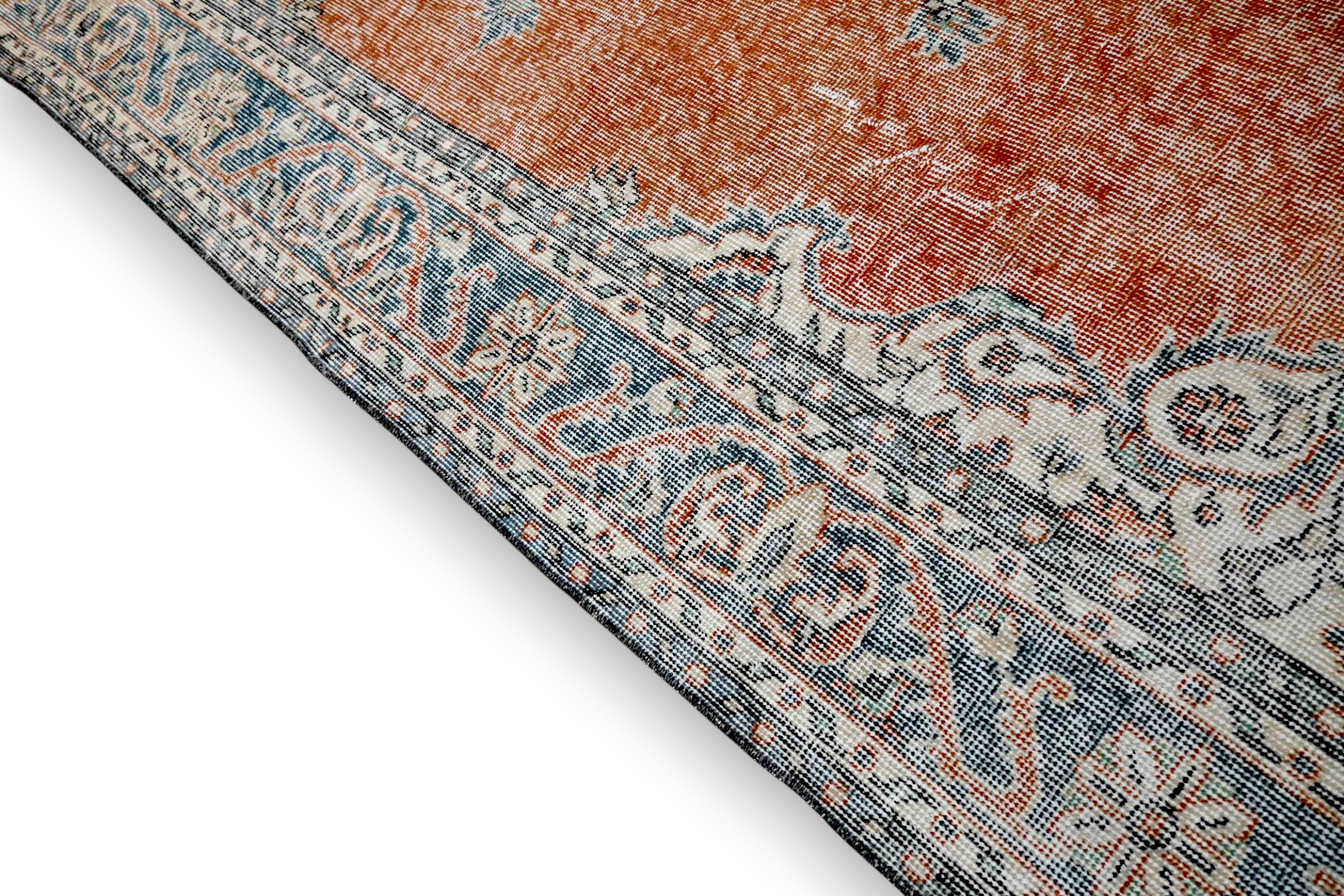 Chic orange vintage rug - G301