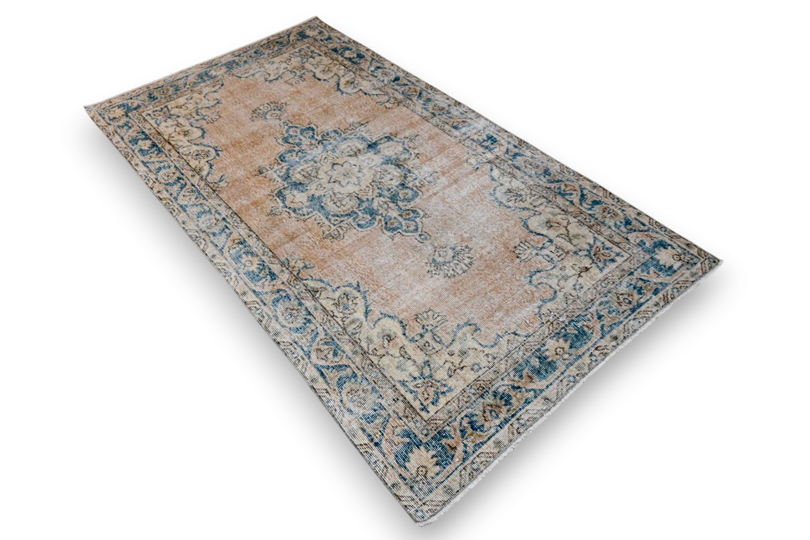 Distressed salmon vintage rug - G370