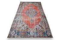Cozy rusty vintage rug - G378