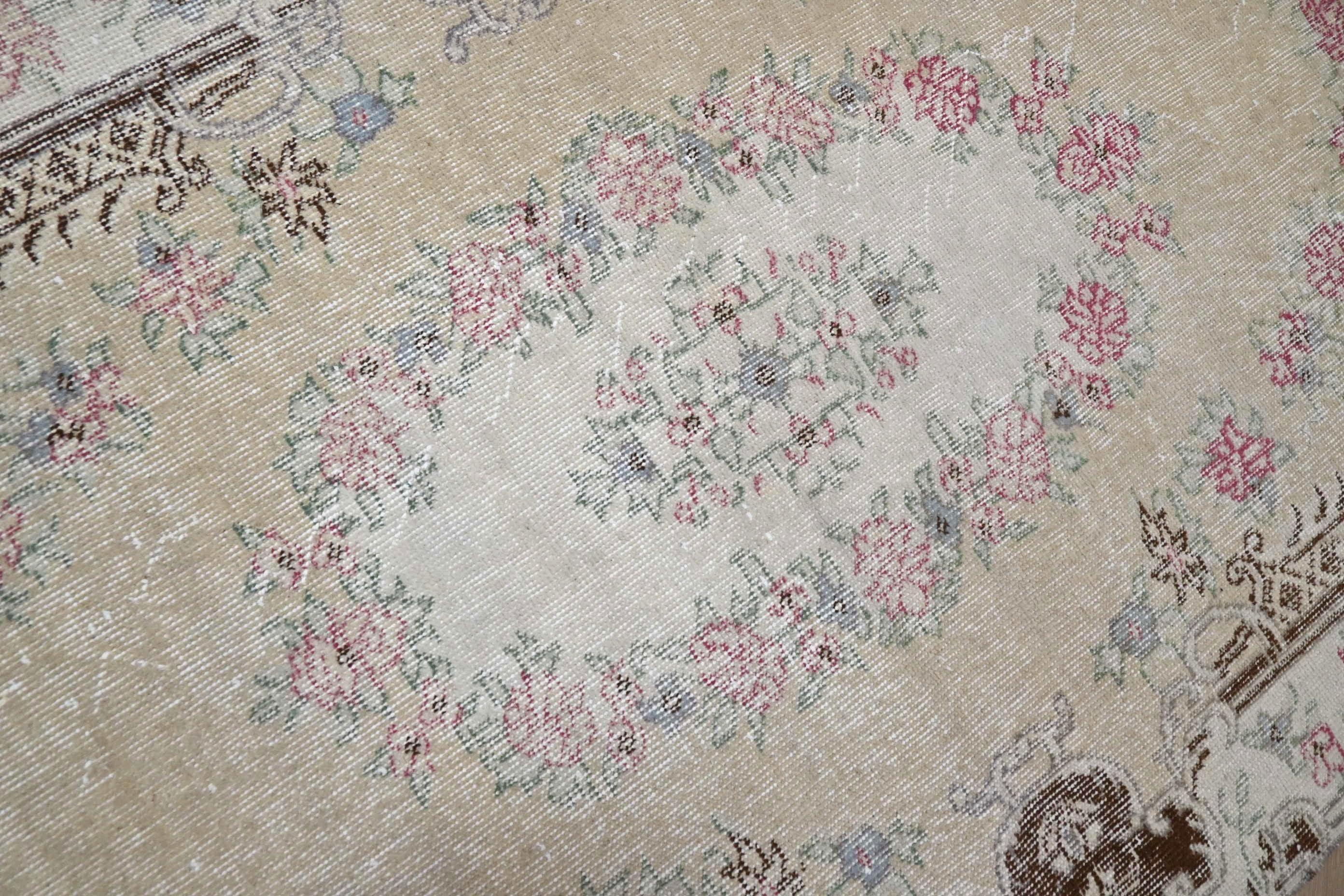 Verfijnd crème vintage vloerkleed handgeknoopt - G433