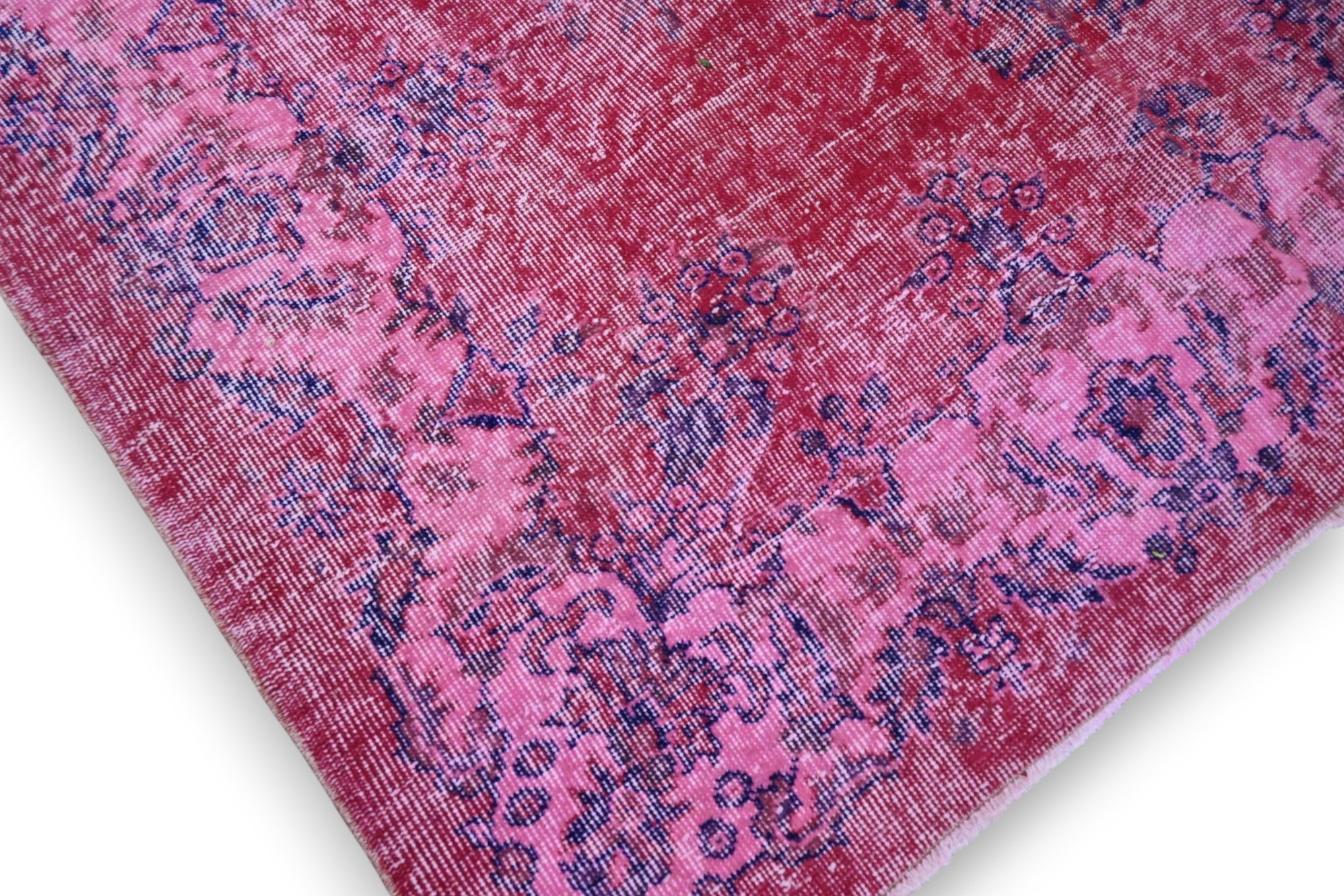 Deep magenta vintage rug - G517