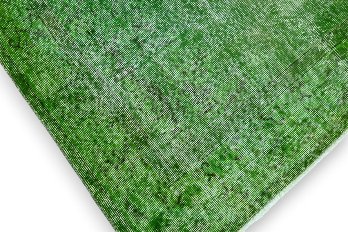 Fresh grass green vintage rug - G654
