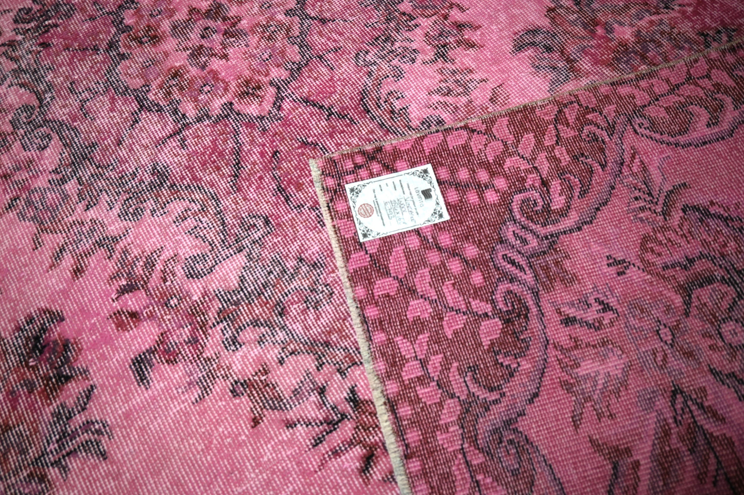 Pink vintage rug - E793