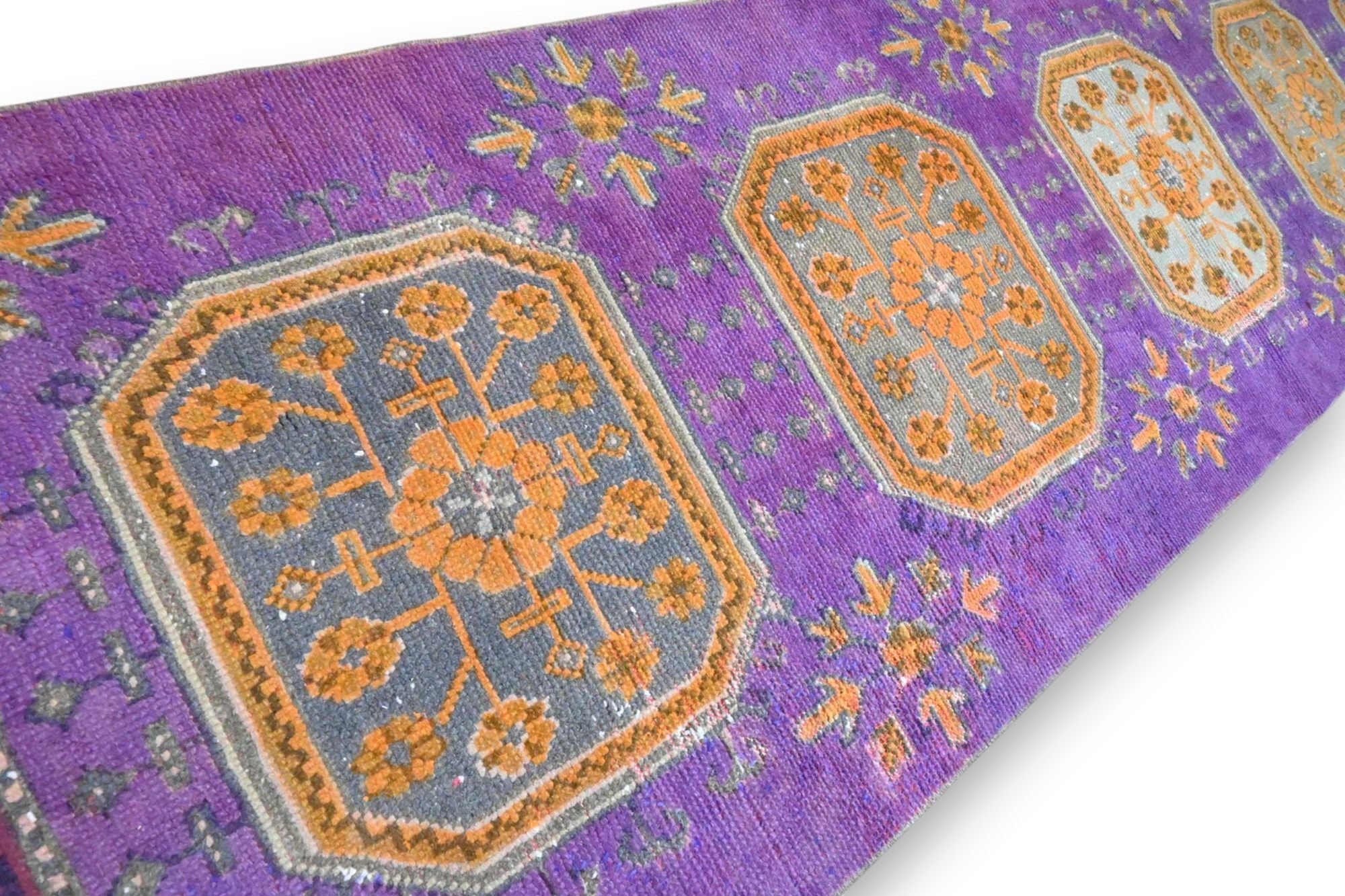 Warm violetpaarse Usak loper - G670