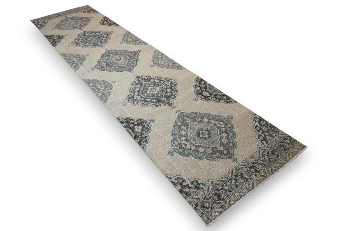 Zacht zandbeige Usak loper - G671