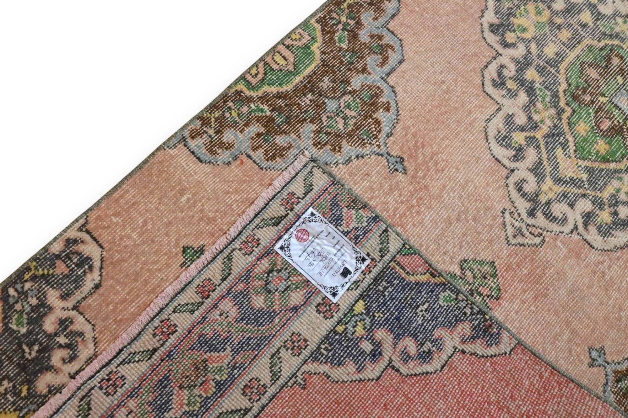 Kleurrijke zalmroze Usak loper - G673
