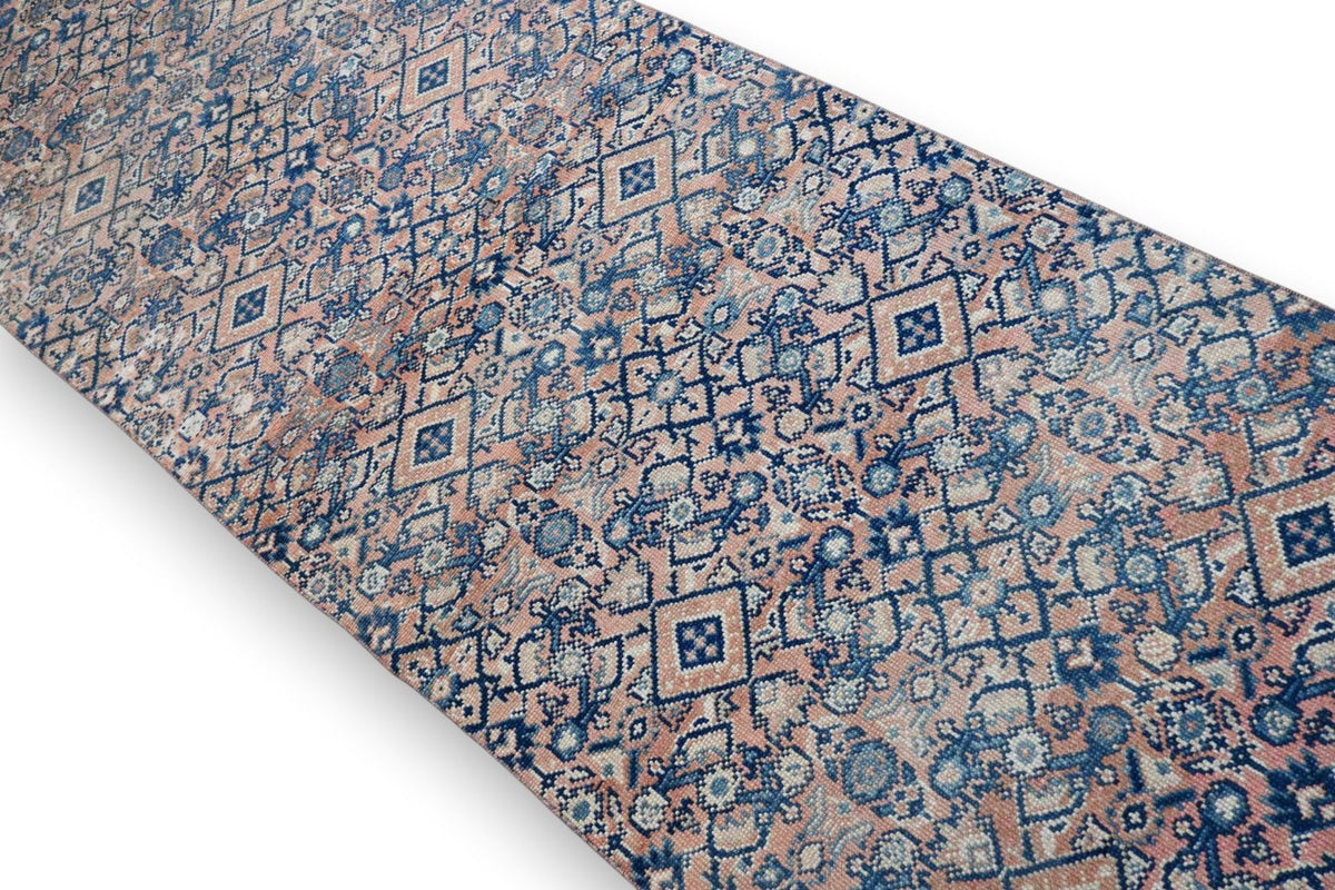 Antique vintage runner - G678