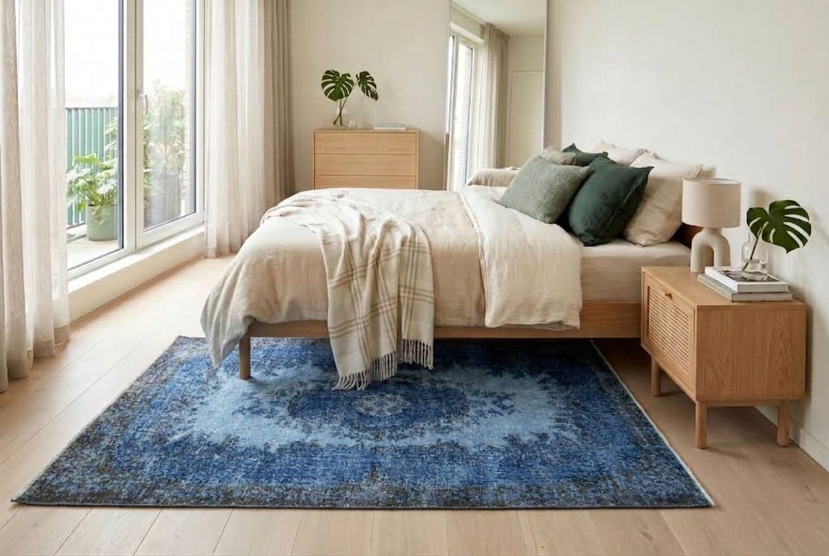Verweerd denimblauw vintage vloerkleed - G715