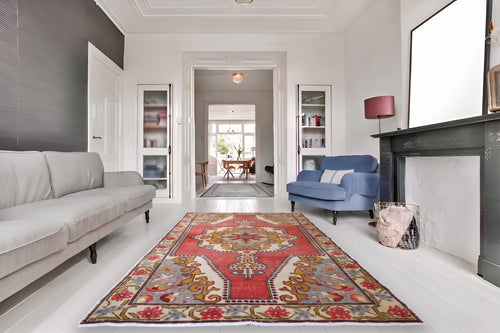 Warm coral red vintage Usak rug - G755
