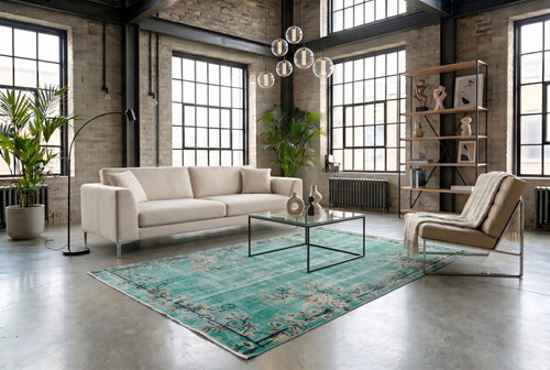 Soft mint vintage rug - G816