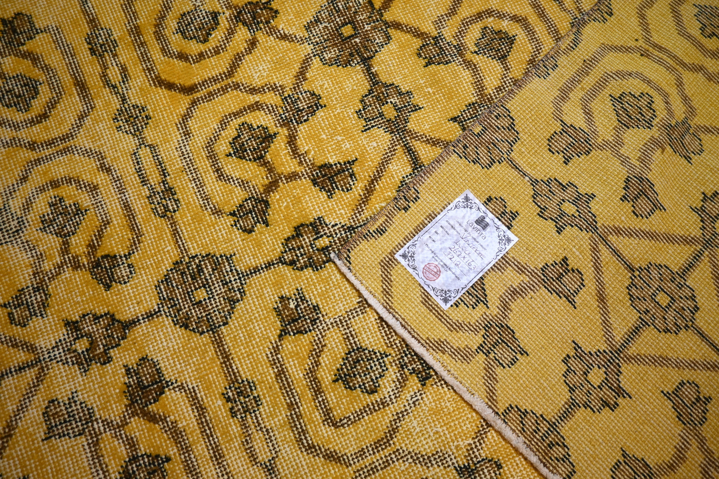 Yellow vintage rug - F212