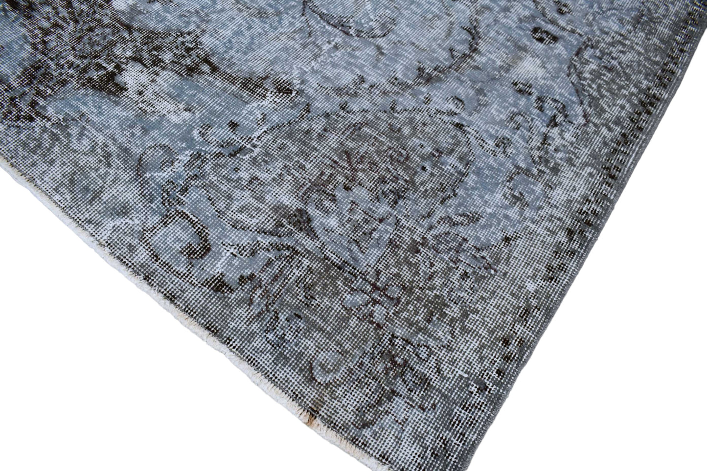 Gray vintage rug - E203