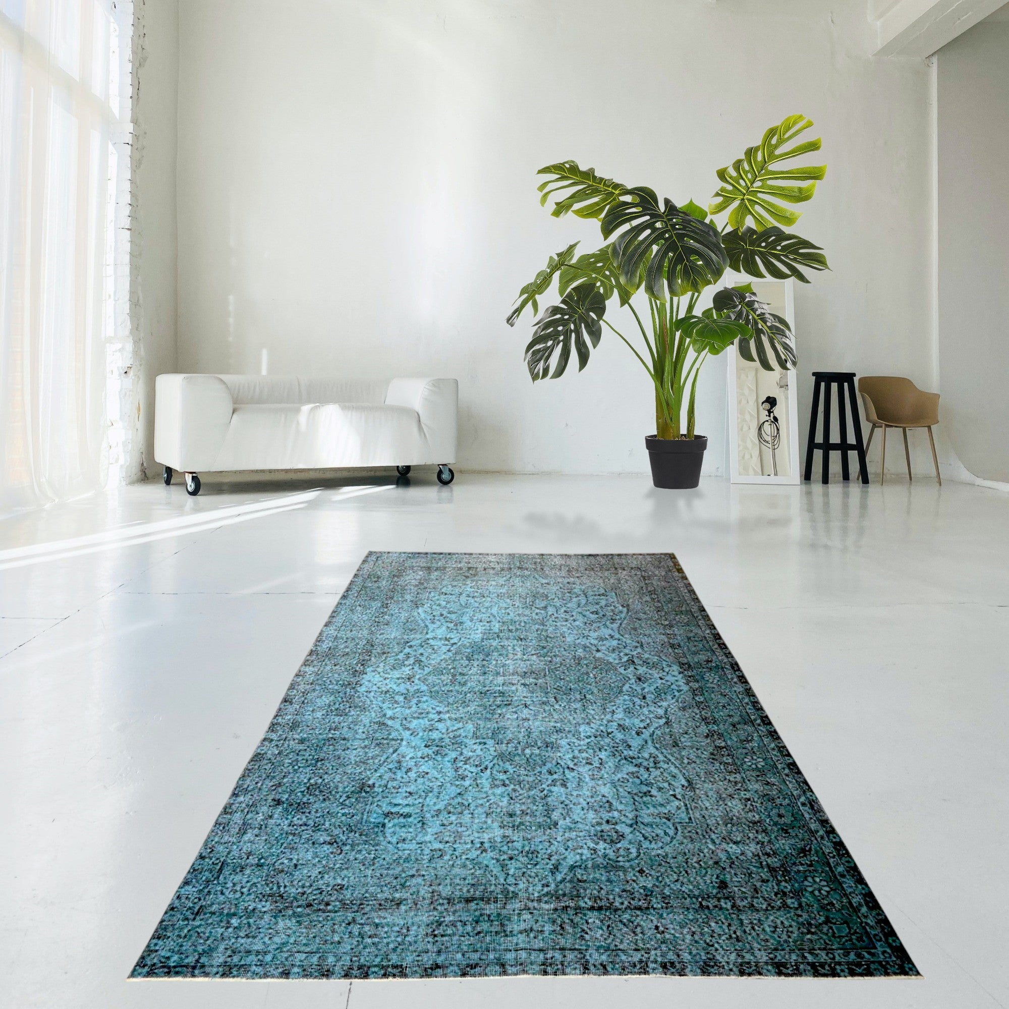 Blue Vintage Rug - F552