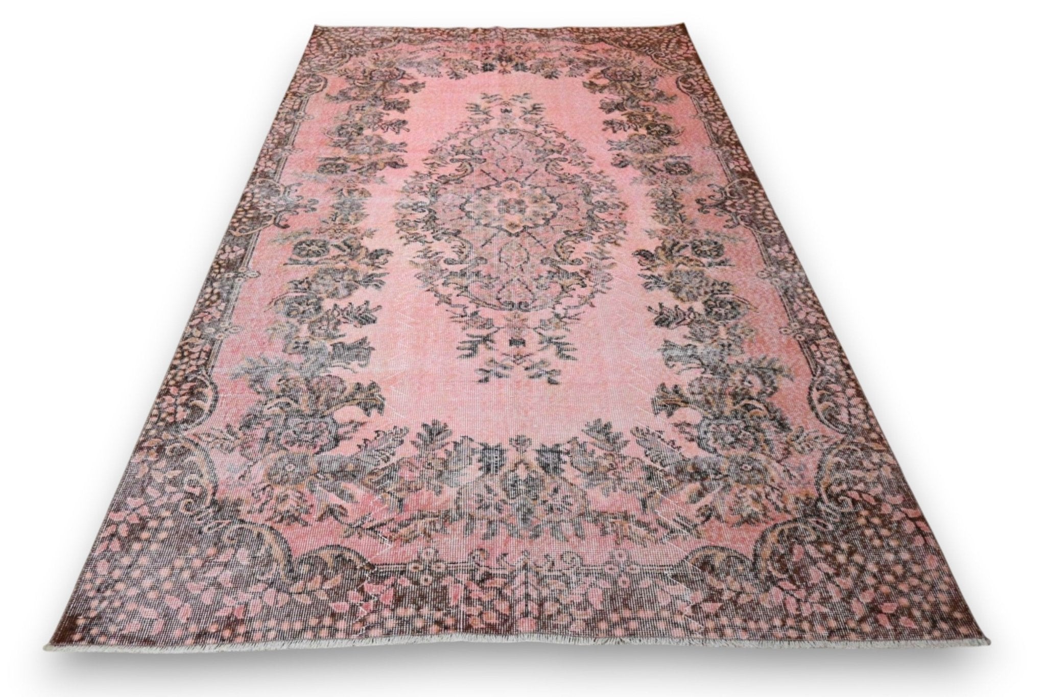 Zacht poederroze vintage vloerkleed detail - G420