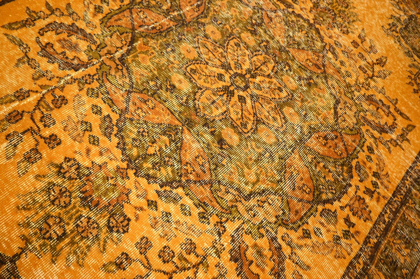 Geel vintage vloerkleed - E818 - Lavinta