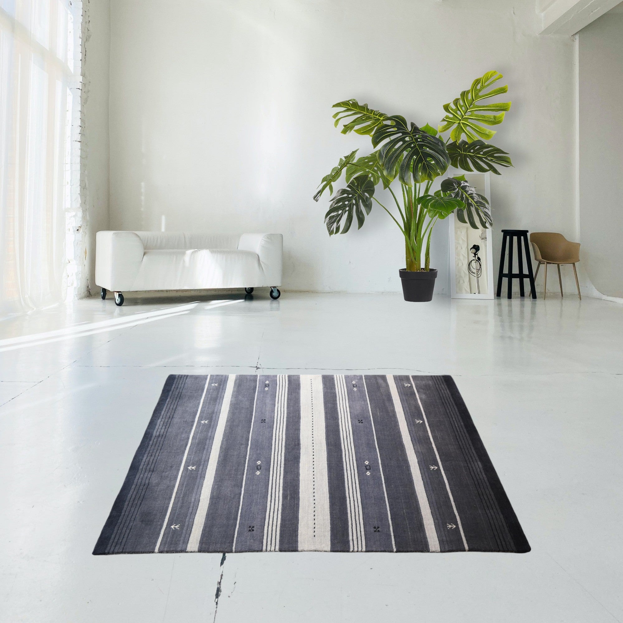 Striped Gabbeh rug - F375