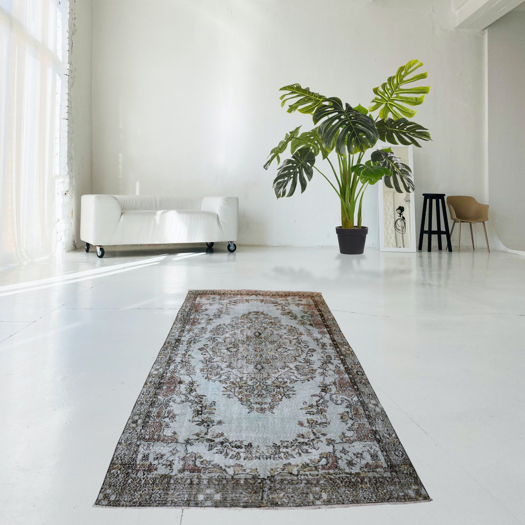 Gray Blue Vintage Rug - D847