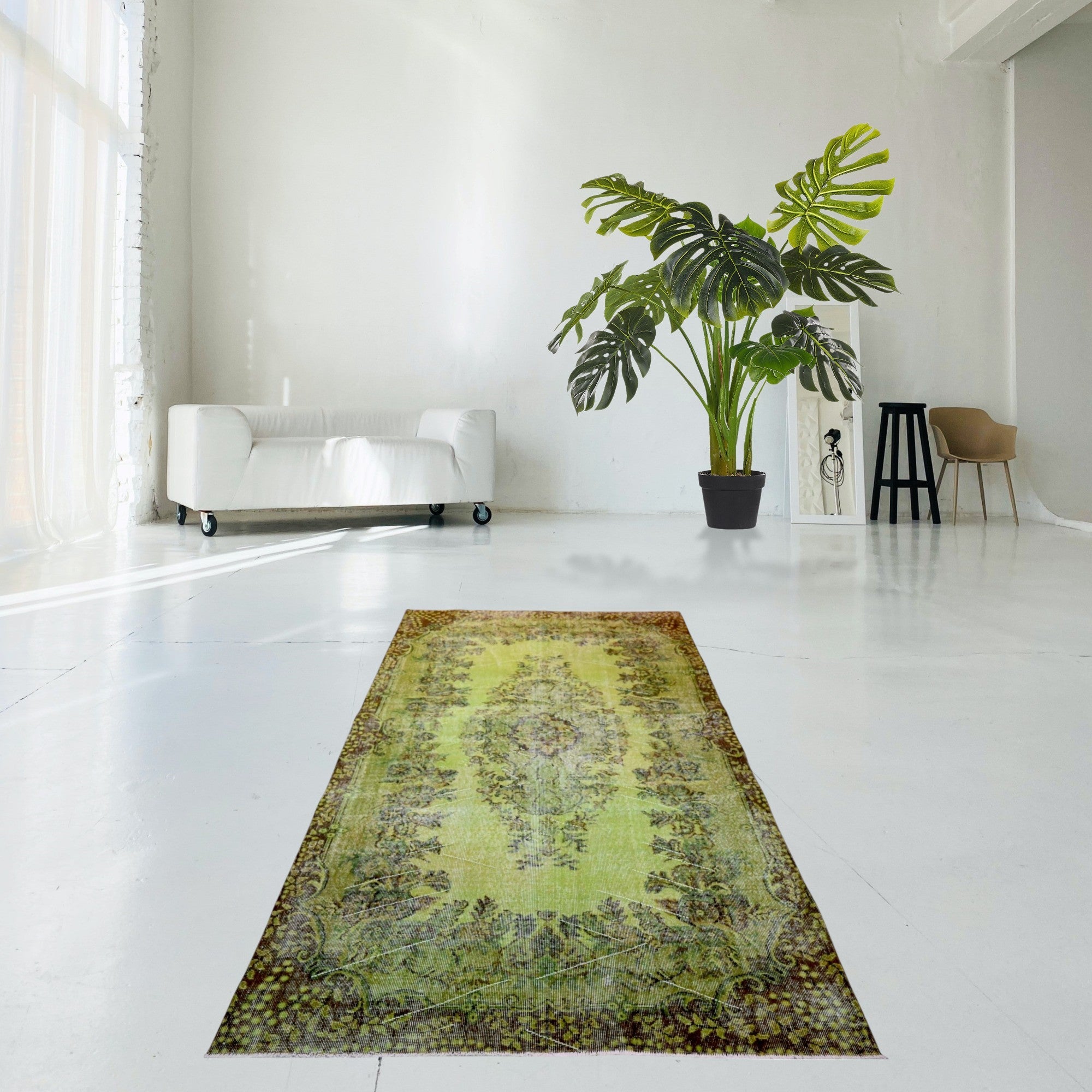 Green Vintage Rug - F594