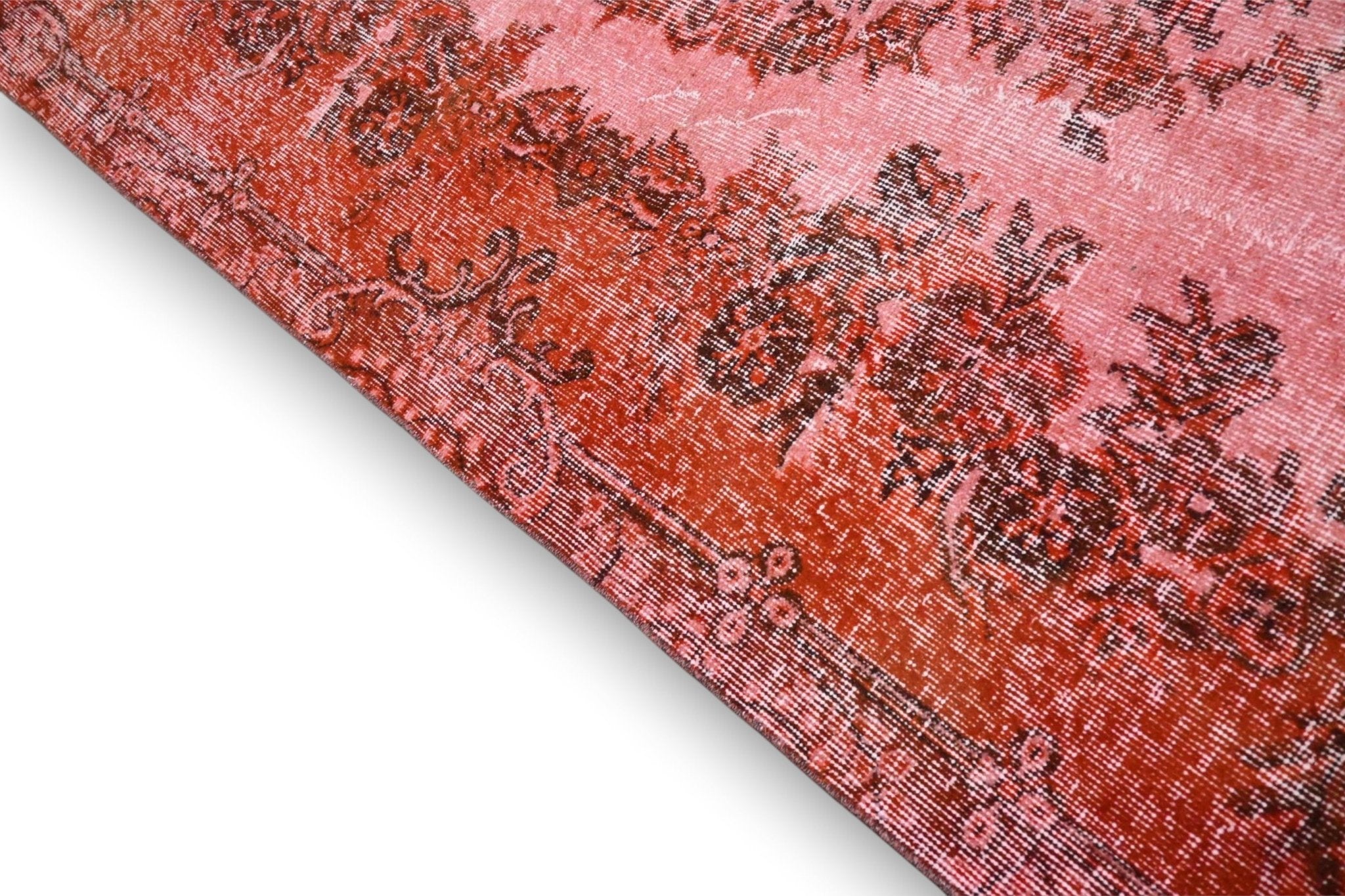 Levendig rozerood vintage vloerkleed close-up - G424