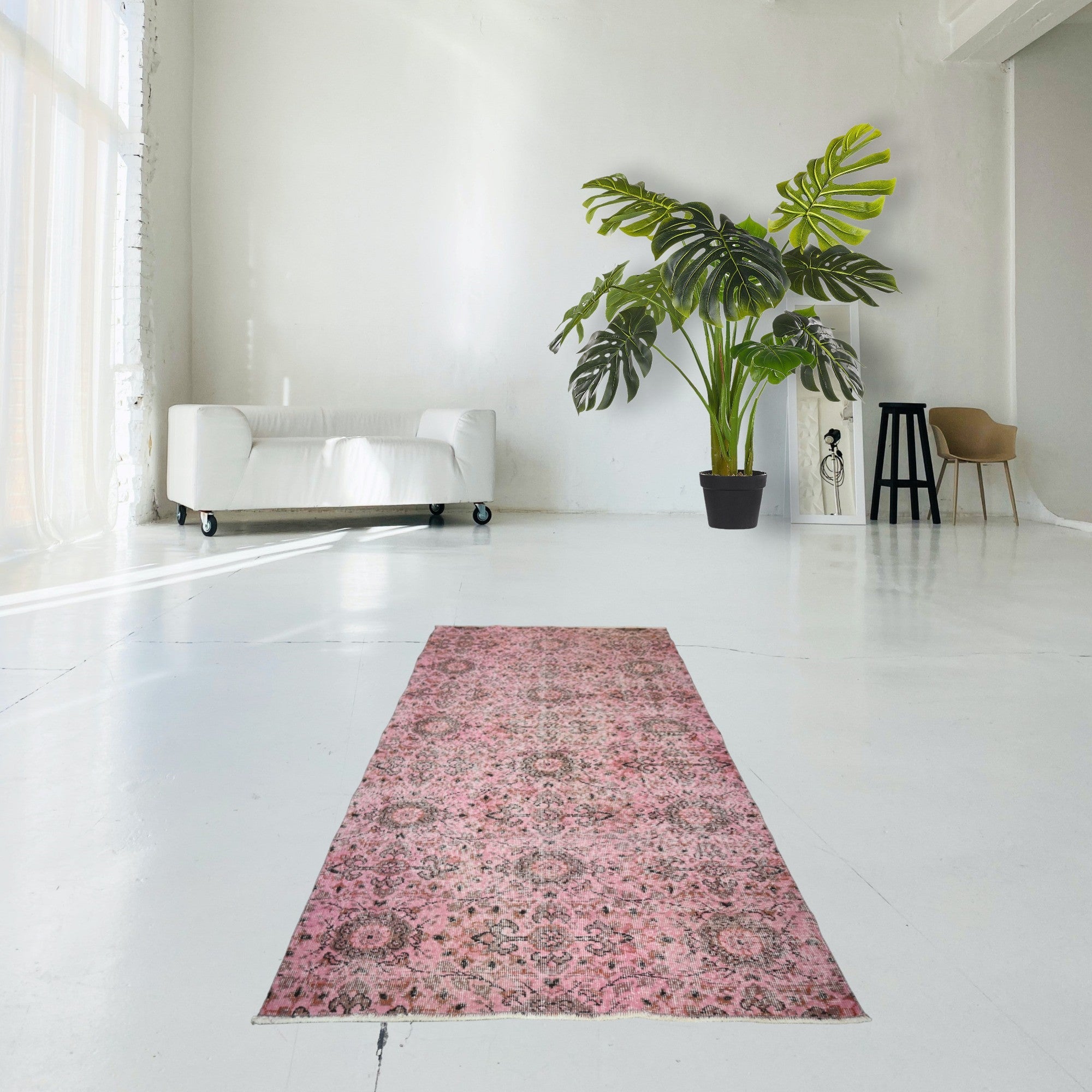 Pink Vintage Rug - F271