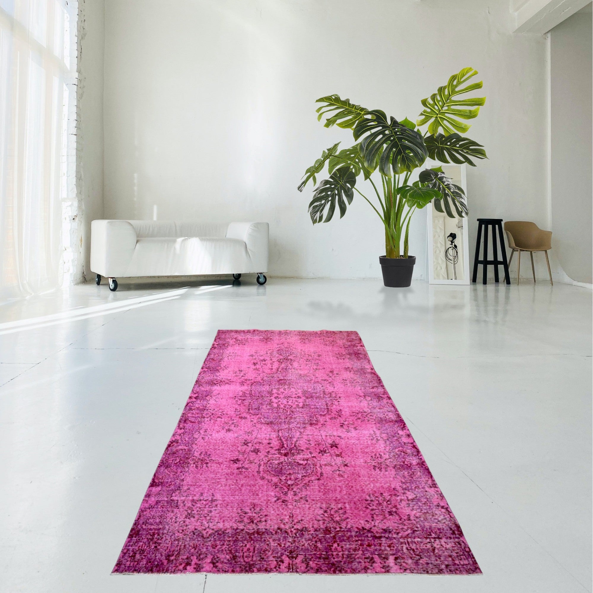 Pink Vintage Rug - F577