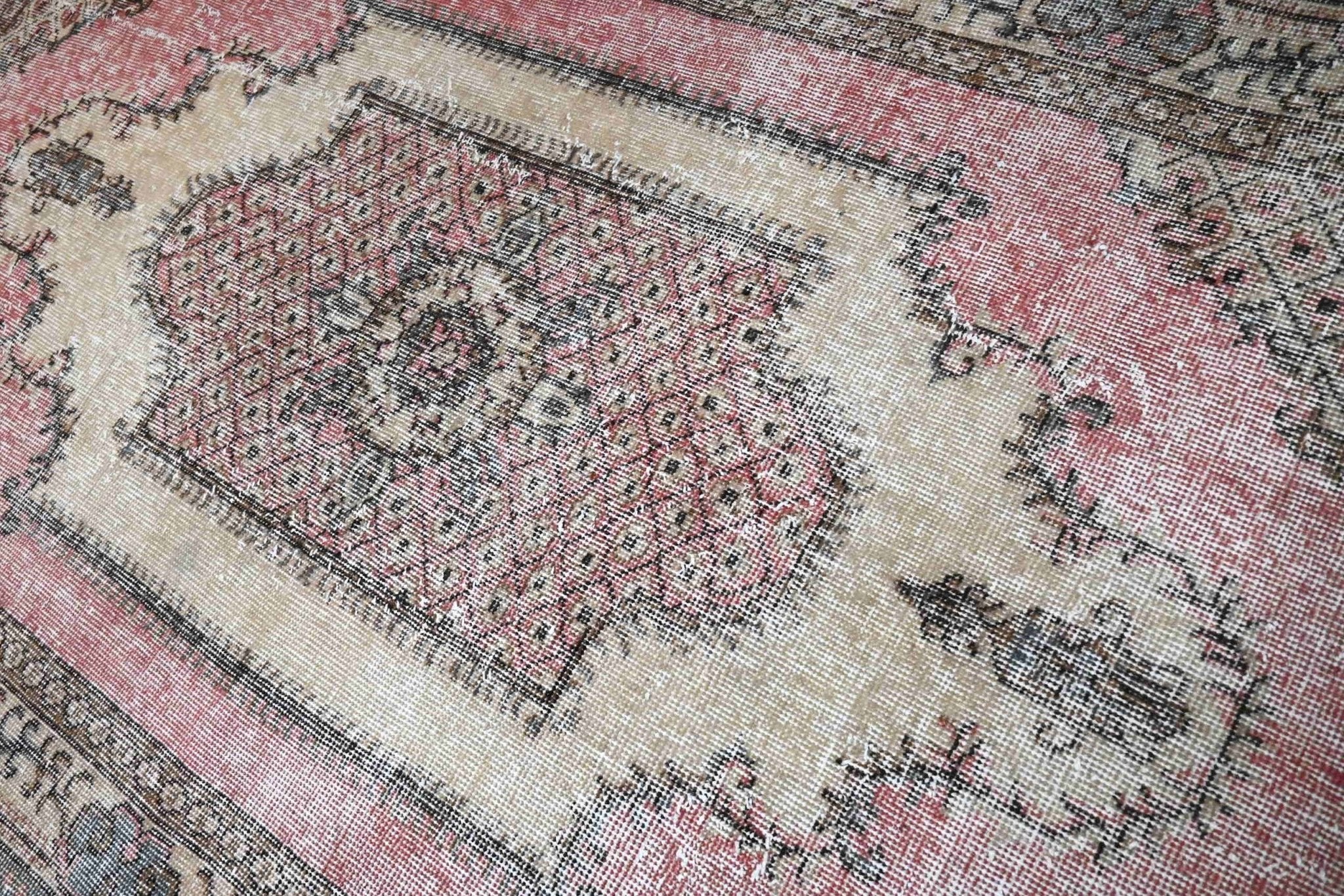 Roze vintage vloerkleed - G105 - Lavinta