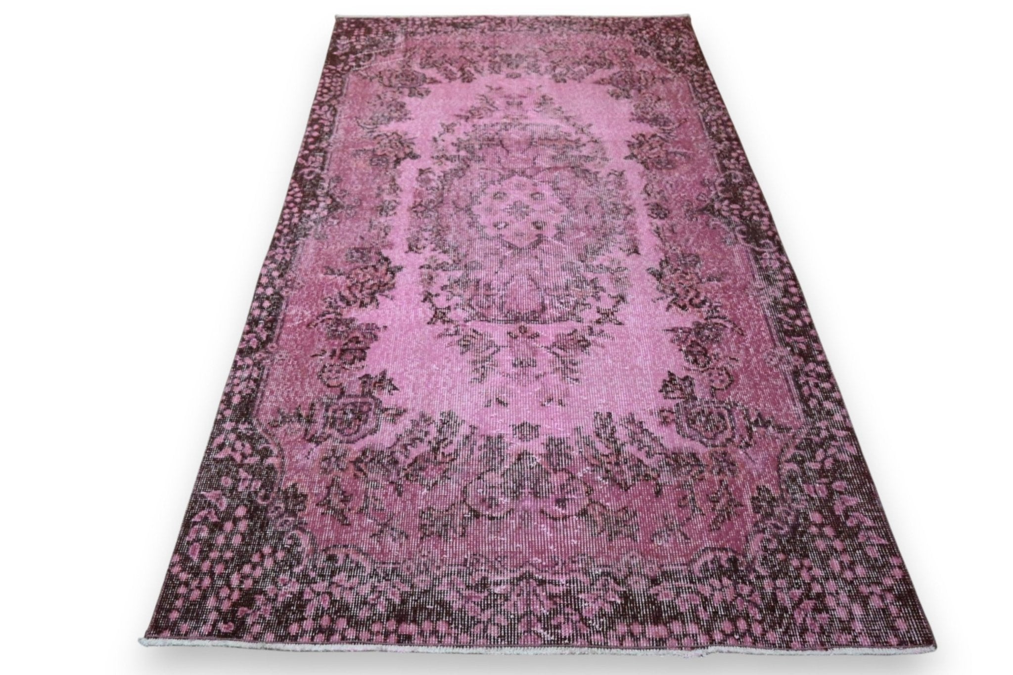 Vrolijk roze vintage vloerkleed detail - G268