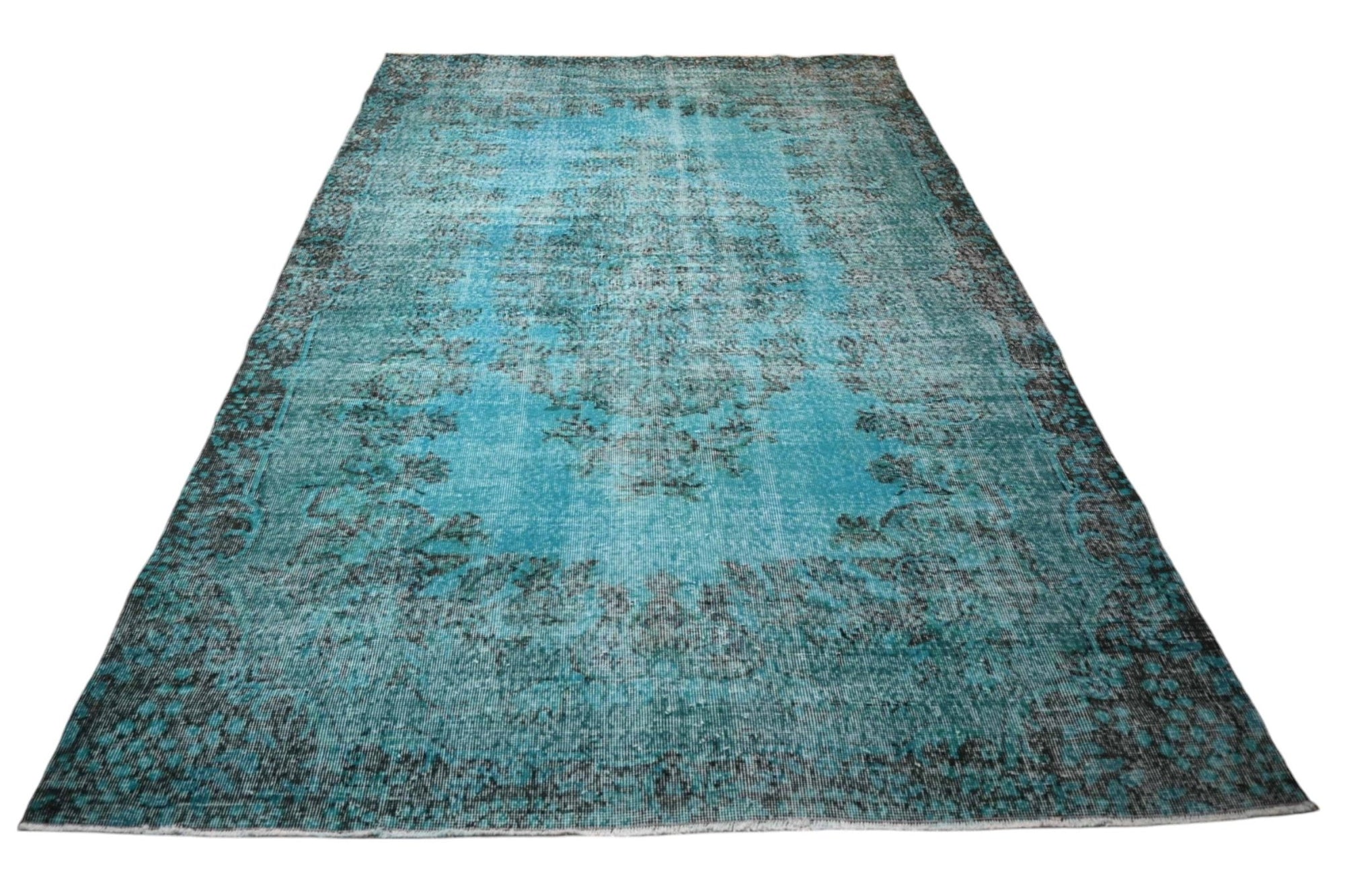 Turquoise Vintage Rug - F420