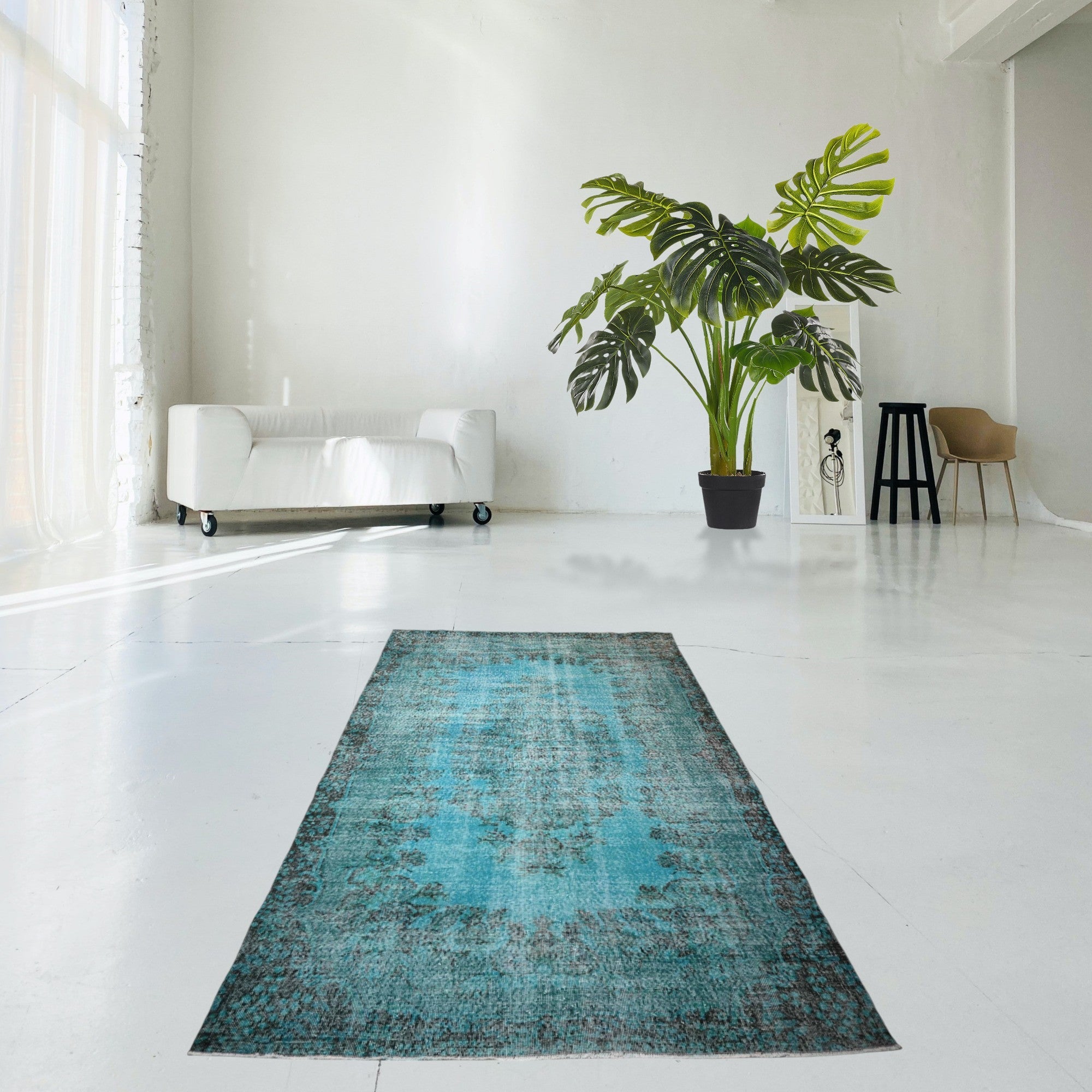 Turquoise Vintage Rug - F420