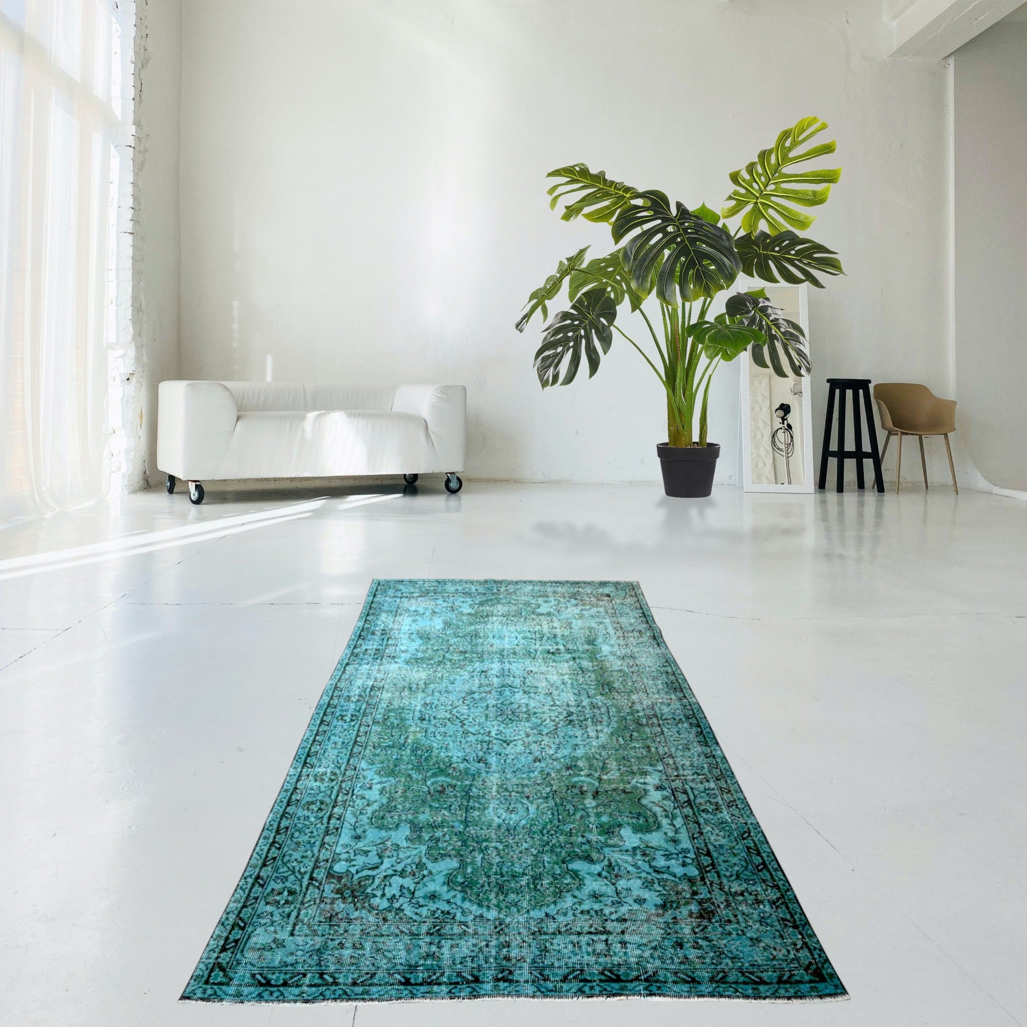 Turquoise Vintage Rug - F542