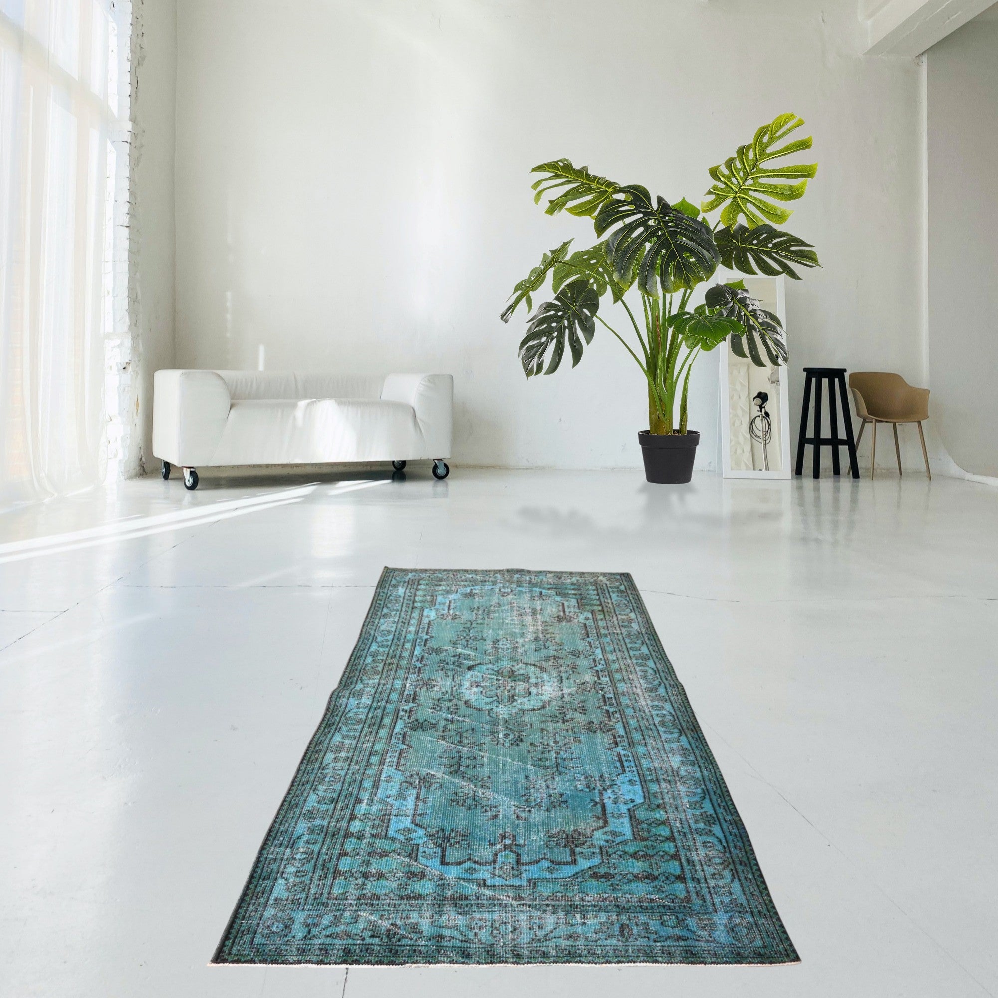 Turquoise Vintage Rug - F546