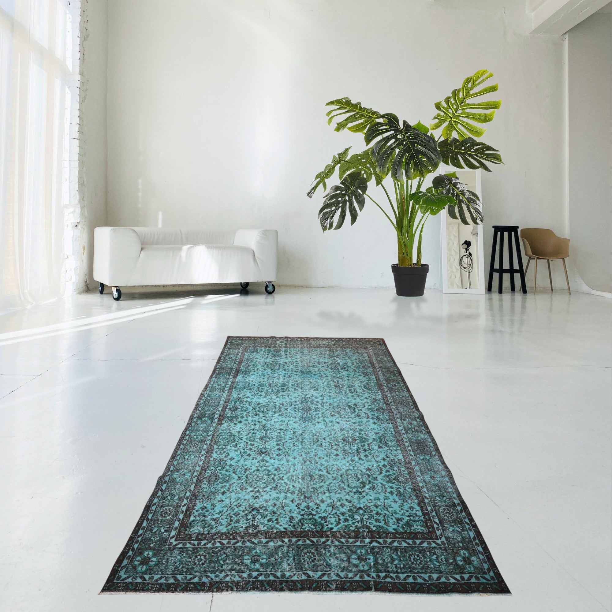 Turquoise Vintage Rug - F570