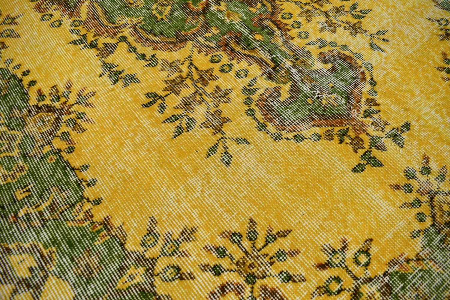 Geel vintage vloerkleed - D899 - Lavinta
