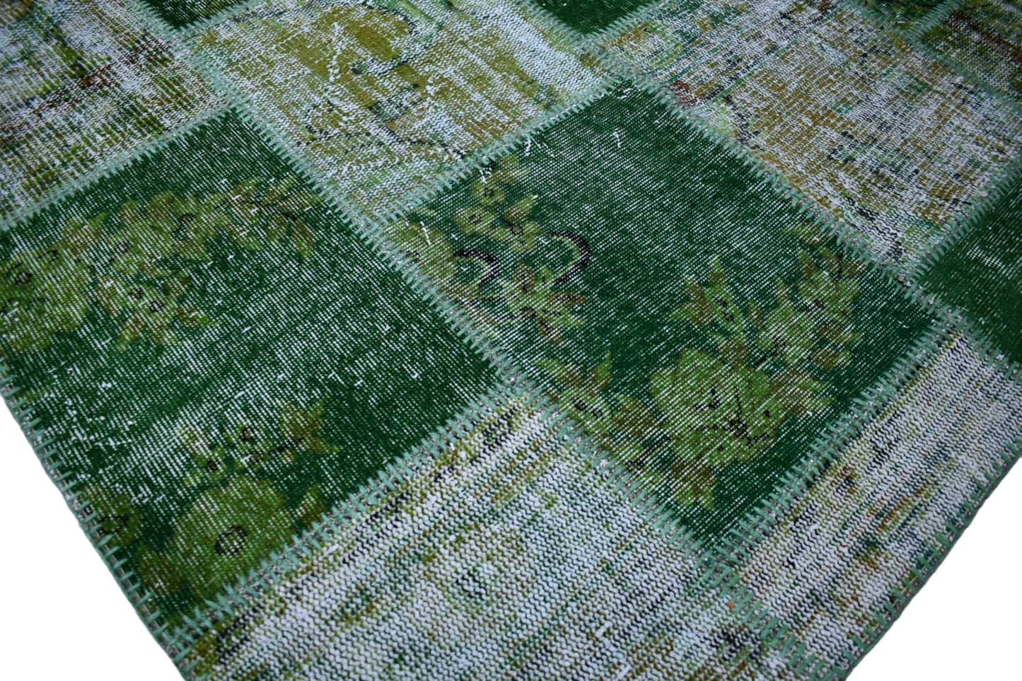 Groen patchwork vloerkleed - E357 - Lavinta