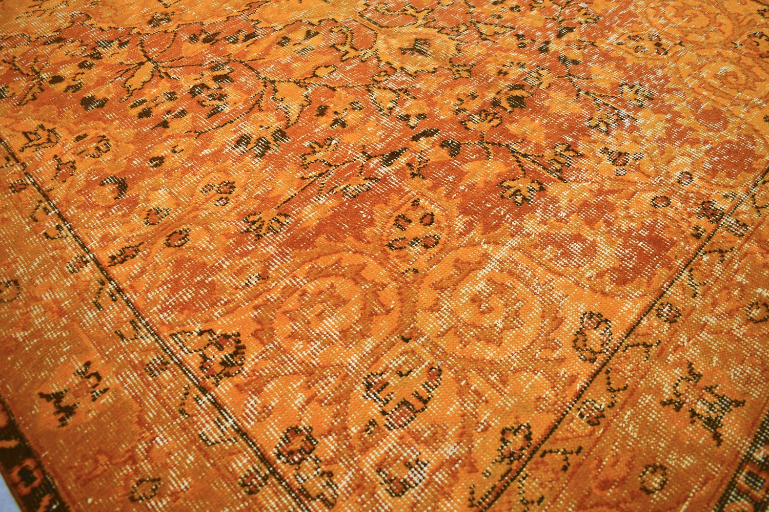 Vintage oranje vloerkleed - Lavinta
